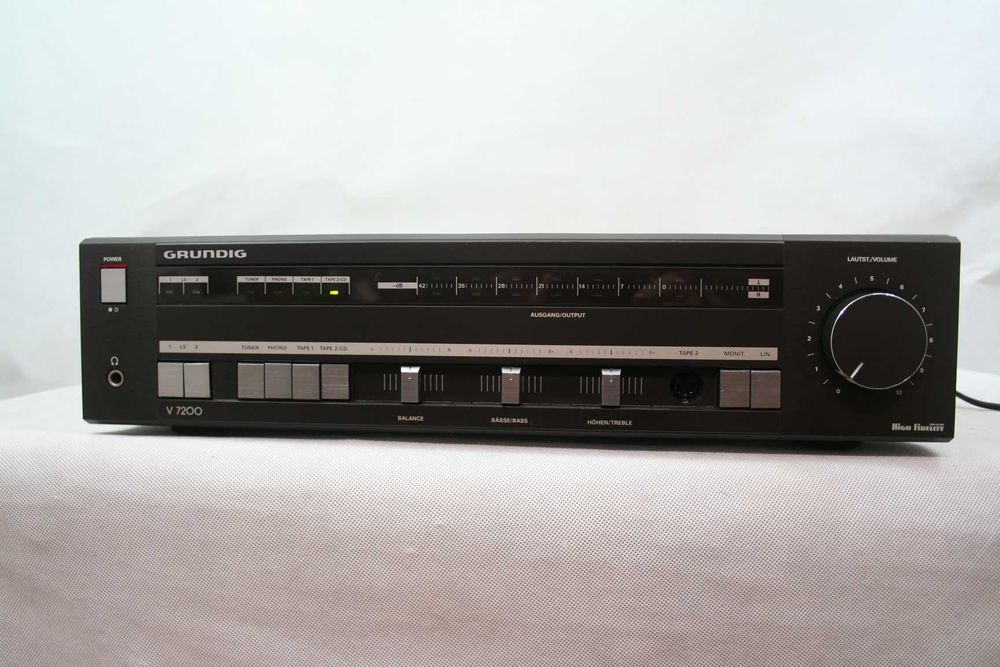 Wzmacniacz GRUNDIG V-7200 |2x55W|