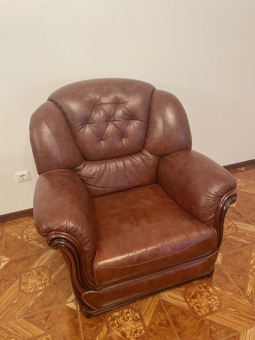 Conjunto de sofás + mesa para sala Novos
