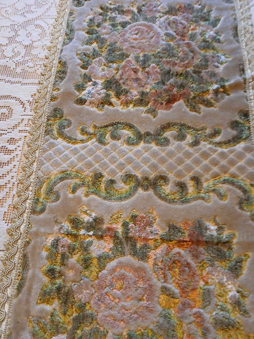 Piękny bieżnik w stylu retro