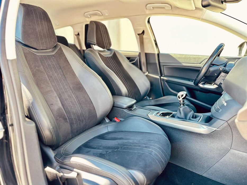 Pegeot 308 SW/ GT Line