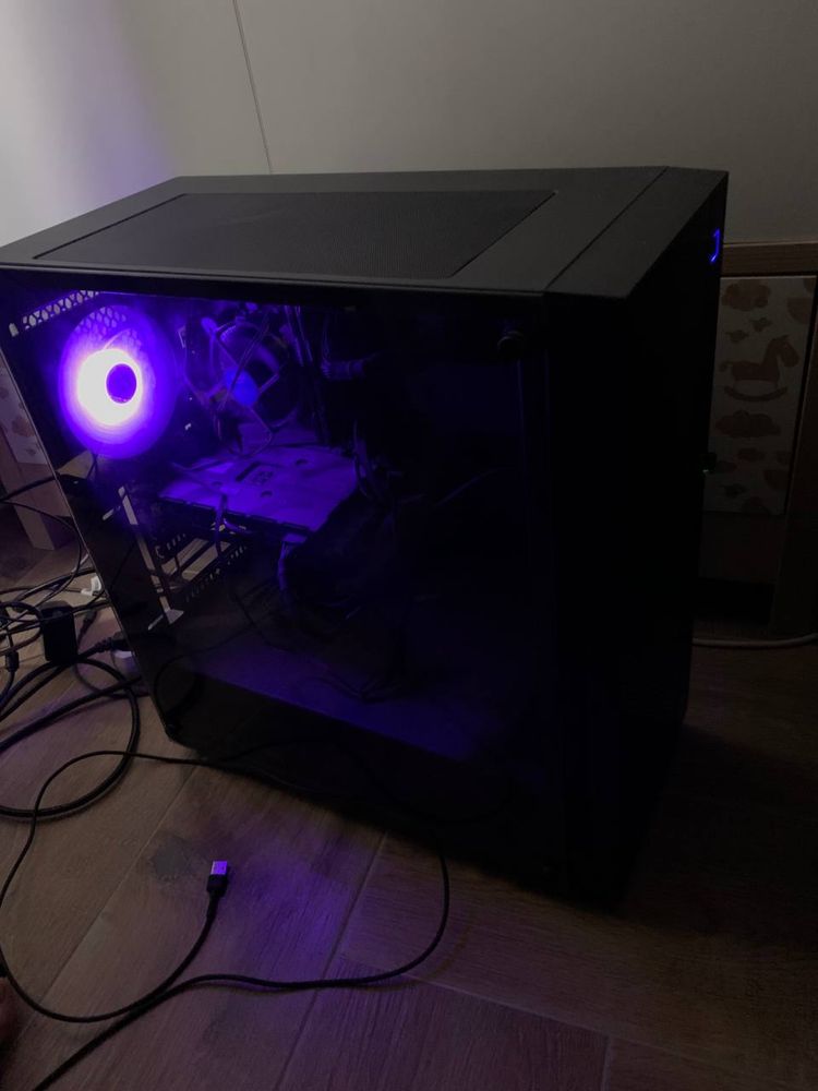 Komputer stacjonarny do gier – RTX 2060 Super, i5-10400F, 12 GB RAM