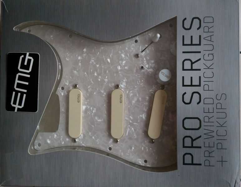 EMG DG 20 Pro Series David Gilmour Prewired Pickguard & Pickup system