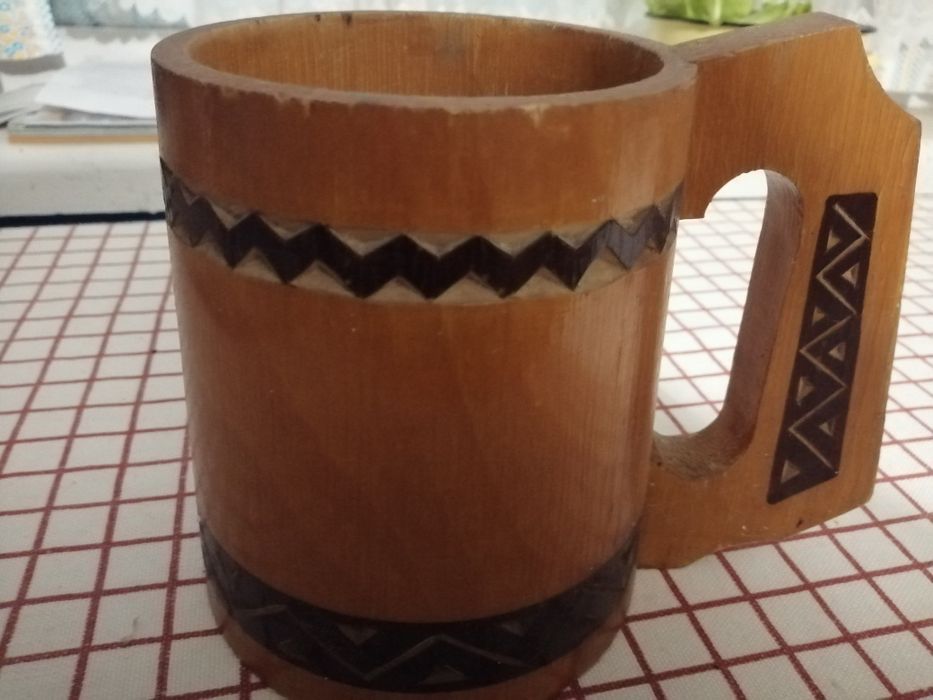 Продам деревянный кухоль чашку, бокал
