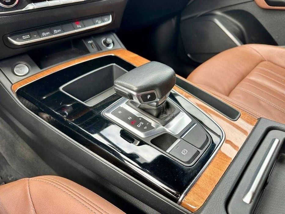 2021 Audi Q5 Premium Plus