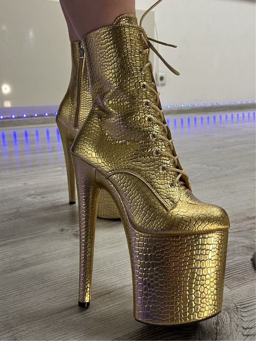 Стрипы ботинки Золото 38