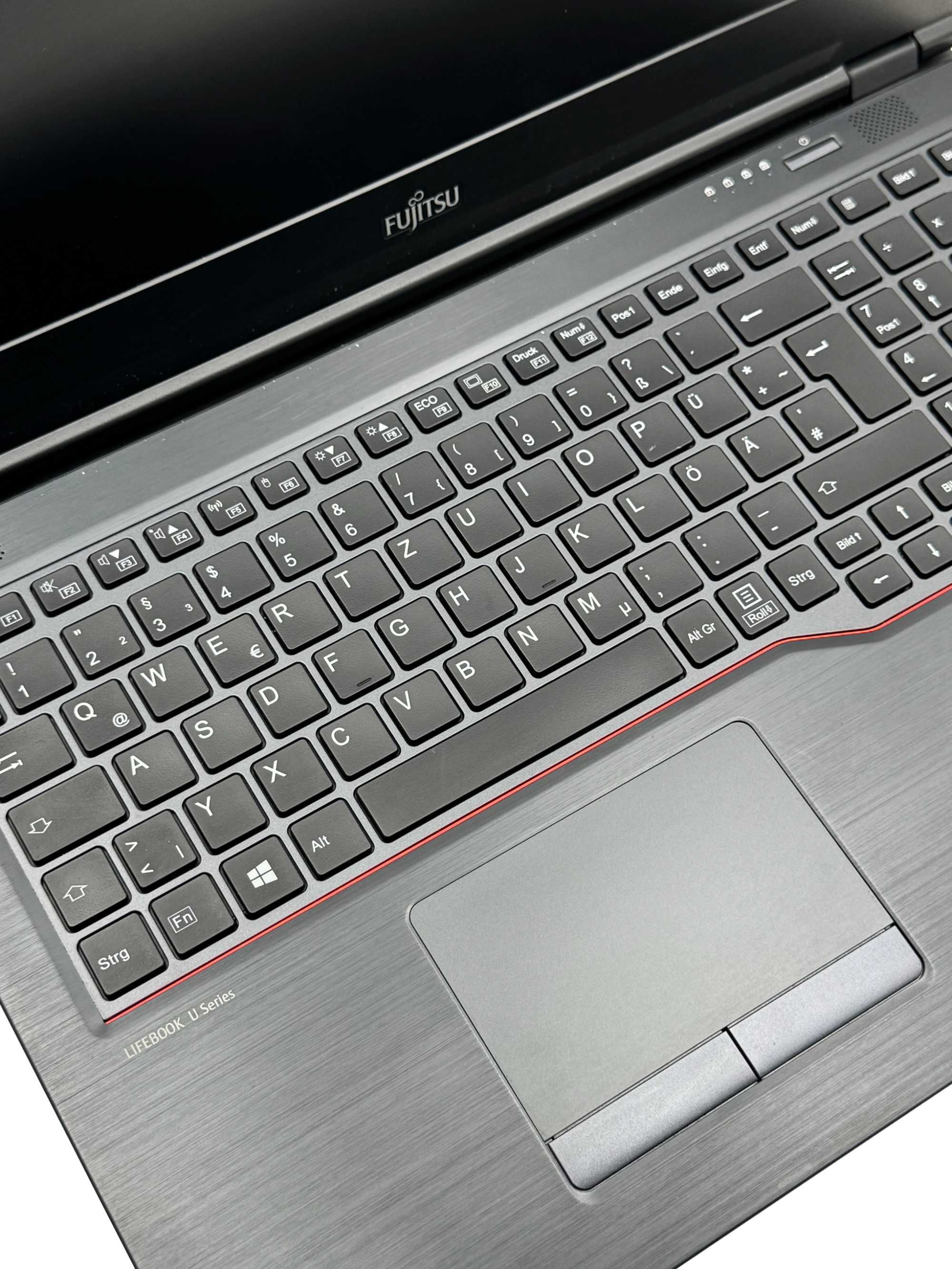 Ноутбук 15.6" Fujitsu LifeBook U7510 | i5-10210U FHD IPS 8/256GB SSD