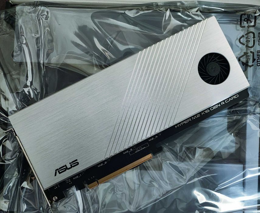 ASUS Hyper M.2 X16 Gen 4 Card