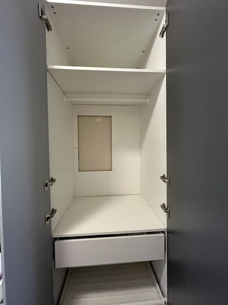 Dwie szafy ikea pax