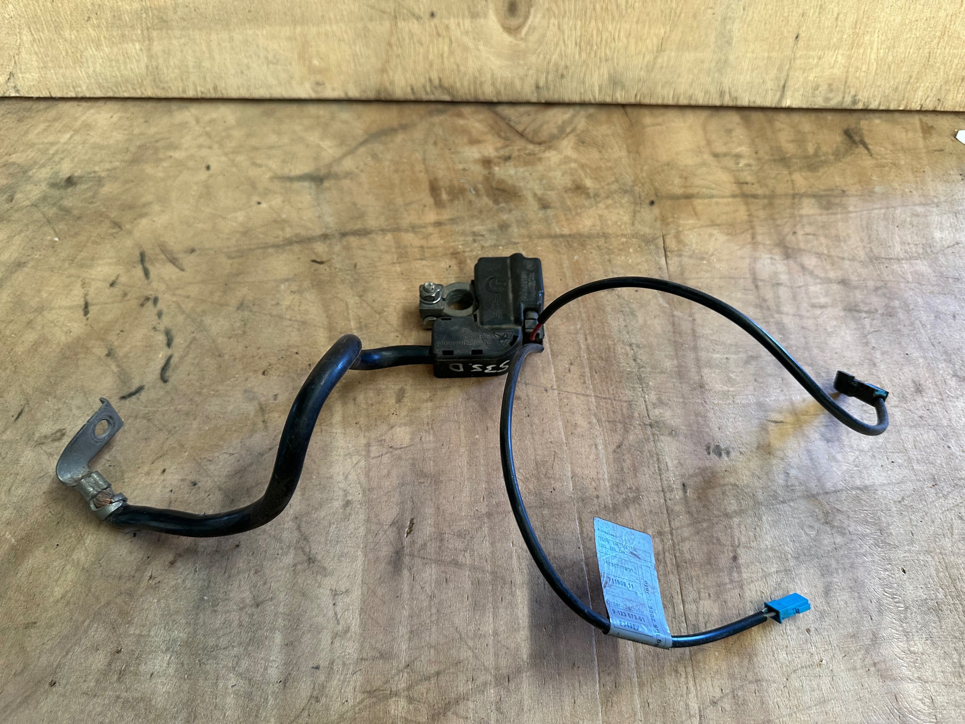 Sensor IBS Cabo Negativo da Bateria BMW E60 E61 520D 525D 530D