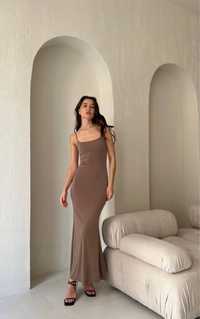 Довга класична сукня / Длинное платье облегающее