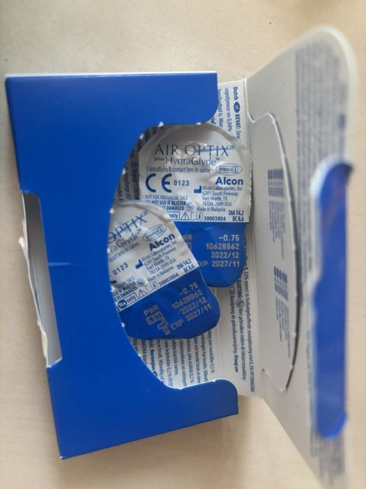 Набір лінзи та розчин для них ( пінцет у подарунок)