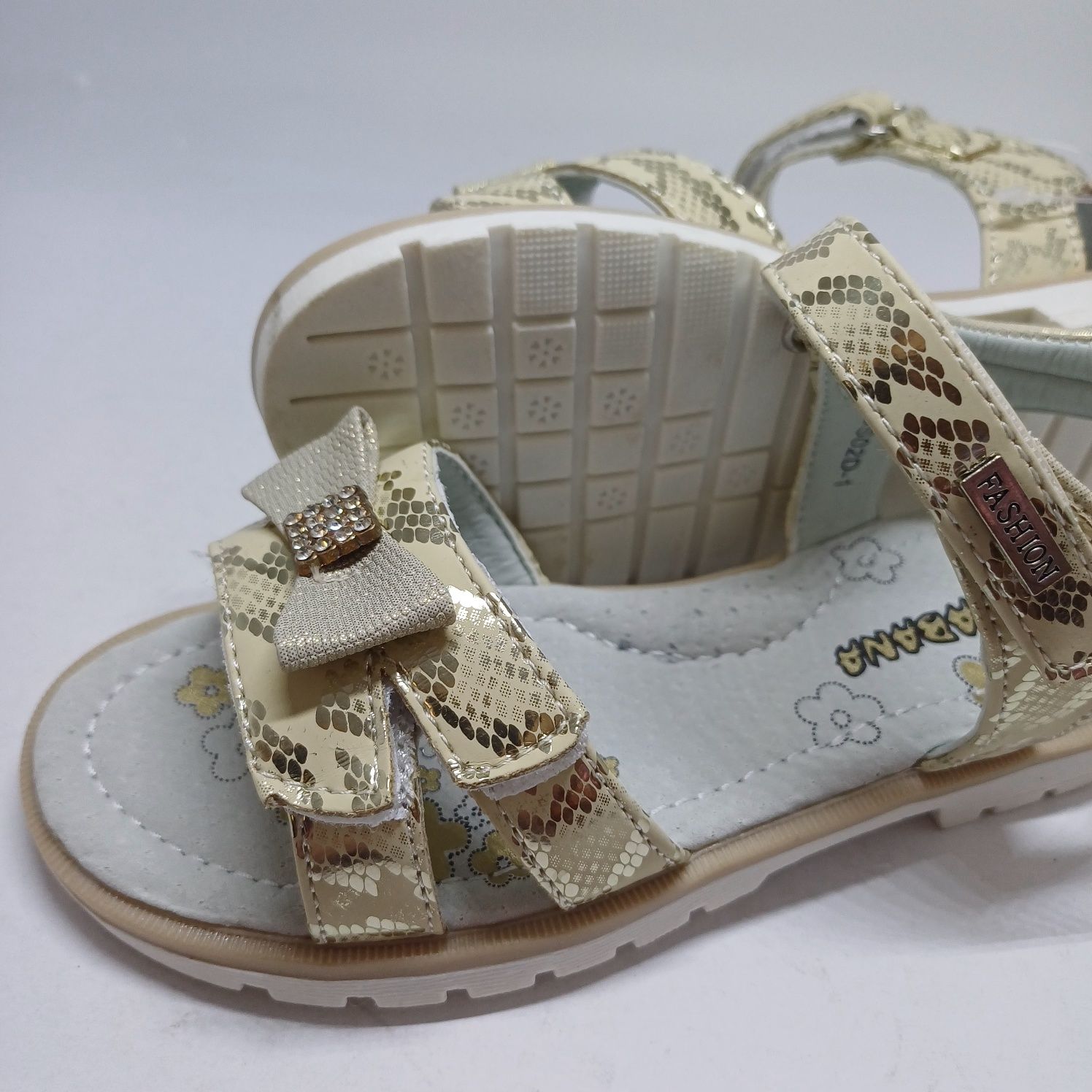 Nowe sandały roz 30 wkładka skórzana profilowana 19.5 cm