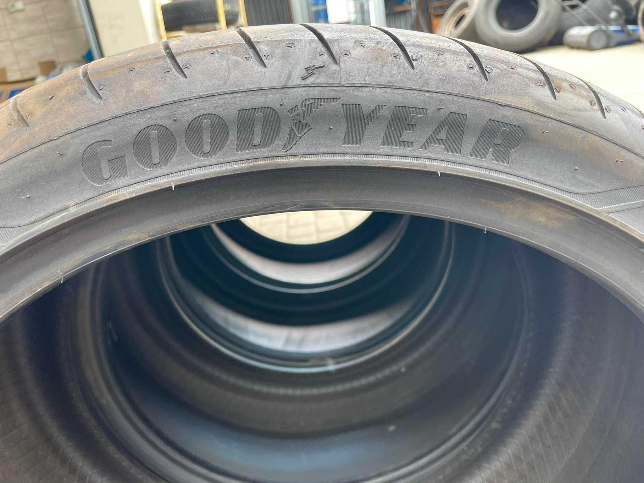 305/30r21 Goodyear Eagle F1