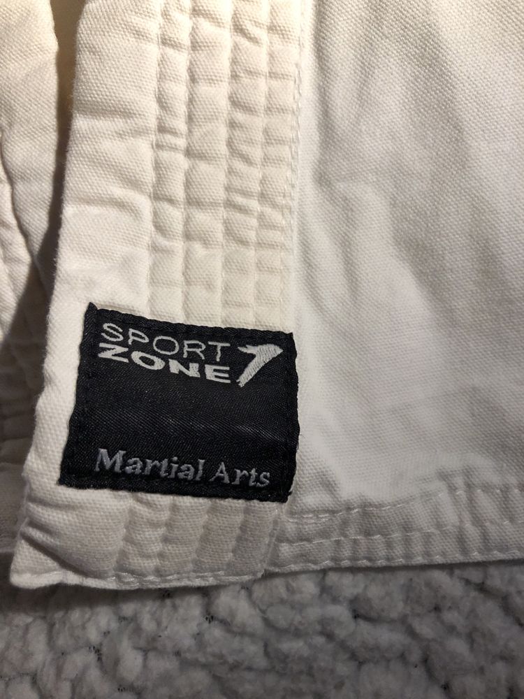 Fato de karate de criança