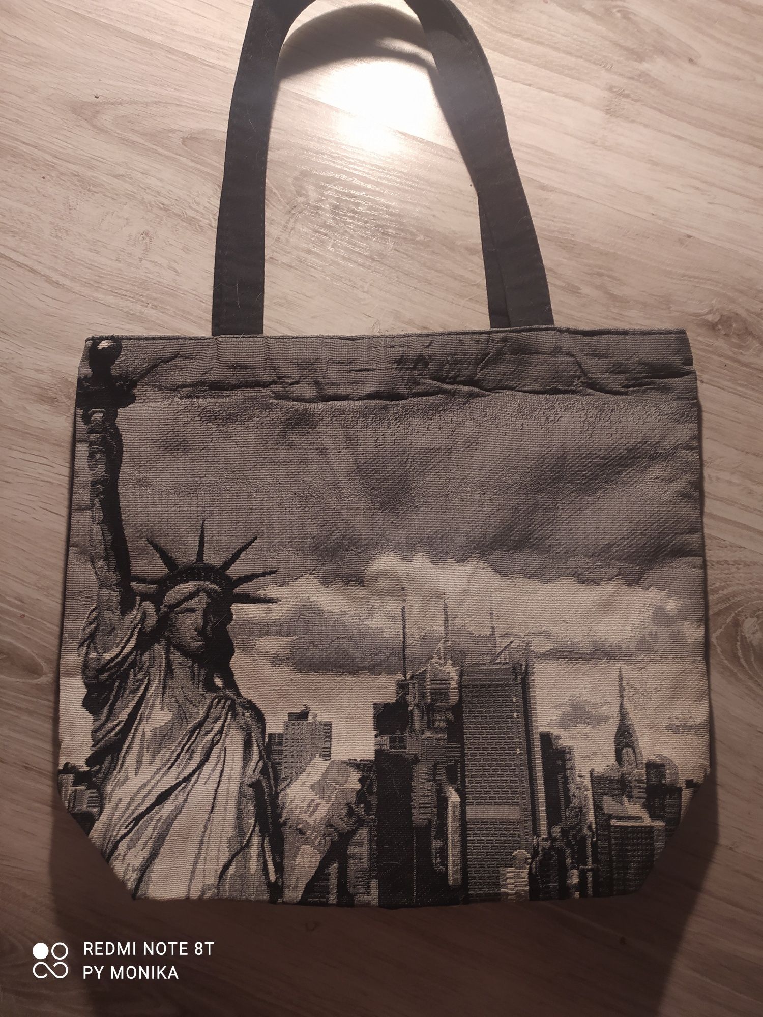 Sprzedam torba torebka miejska New York Polecam!