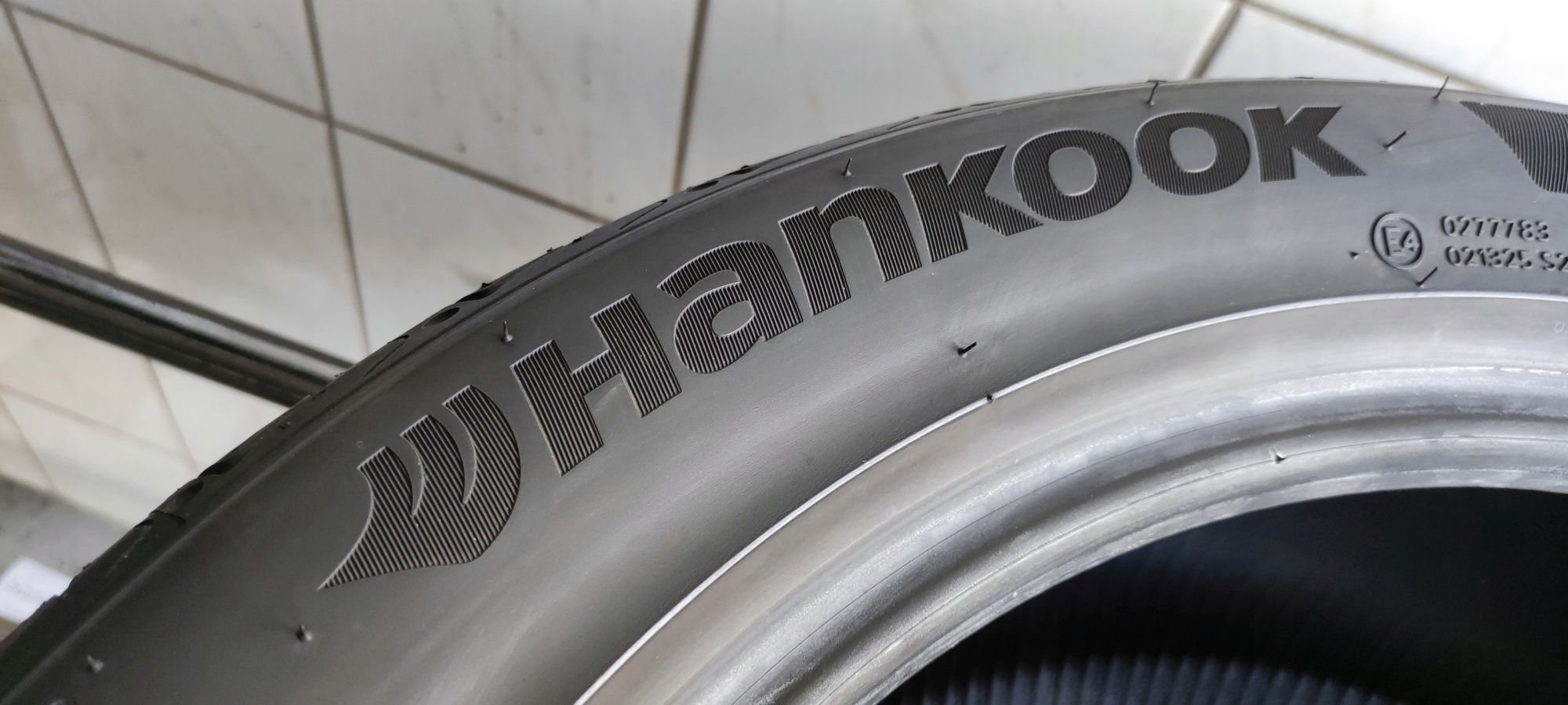 Opony 235/50/19 Hankook 6,75mm 2022r 2szt.=620zł Jak Nowe L