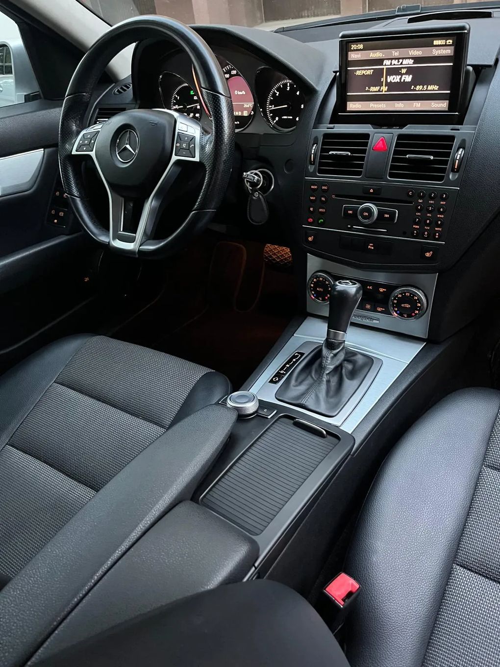 Mercedes-Benz Klasa C w 204 220 cdi **SUPER STAN**