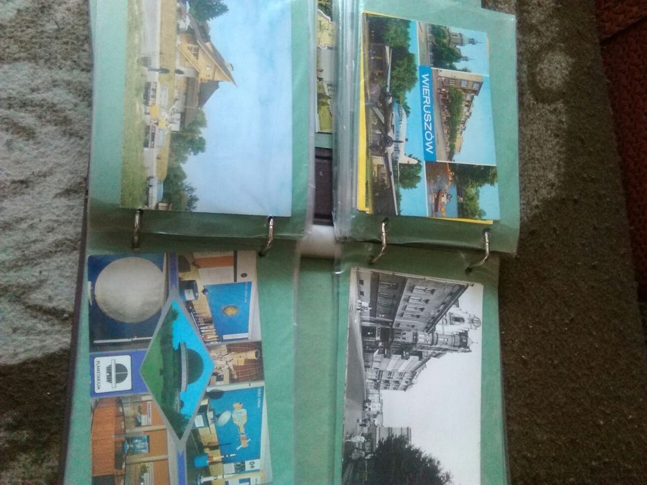 Klaser z widokówkami zPRL