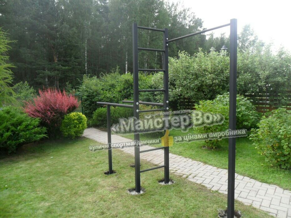 Спортивная площадка / уличный спортивный комплекс турник брусья груша