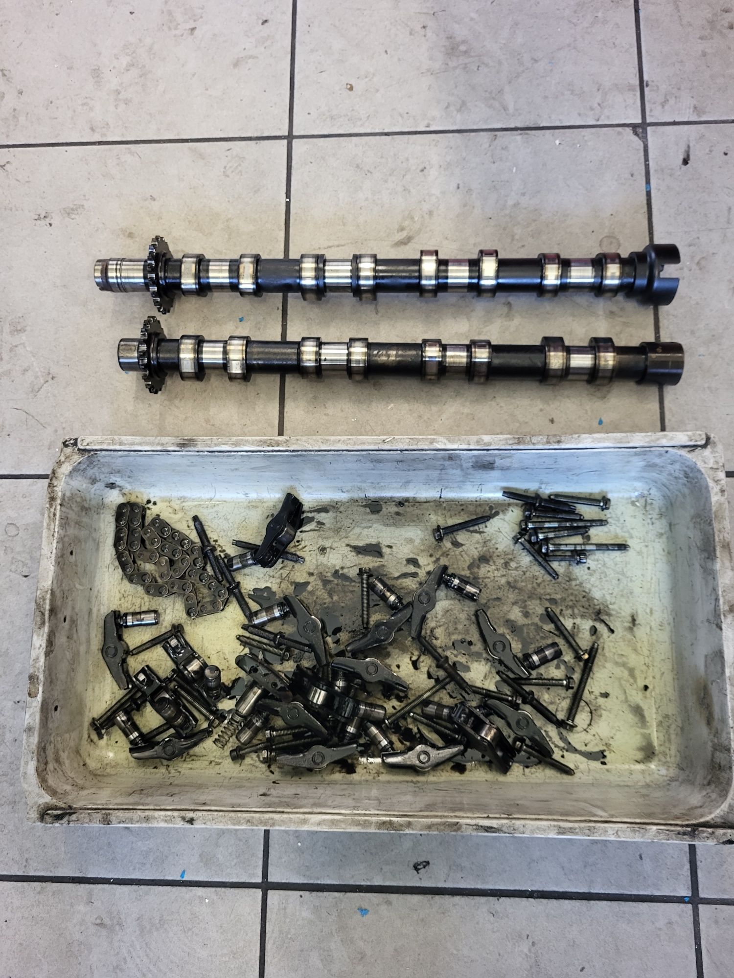 Wałki rozrządu, dźwigienki, hydraulika, Citroen, Ford 2,0 hdi, tdci