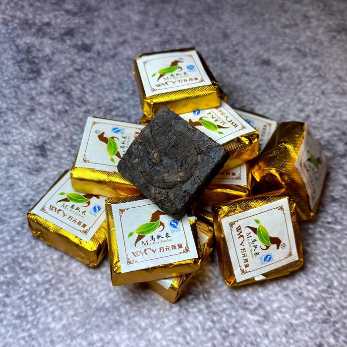 Чай Пуер чорний (пресований кубик 6г) 100г