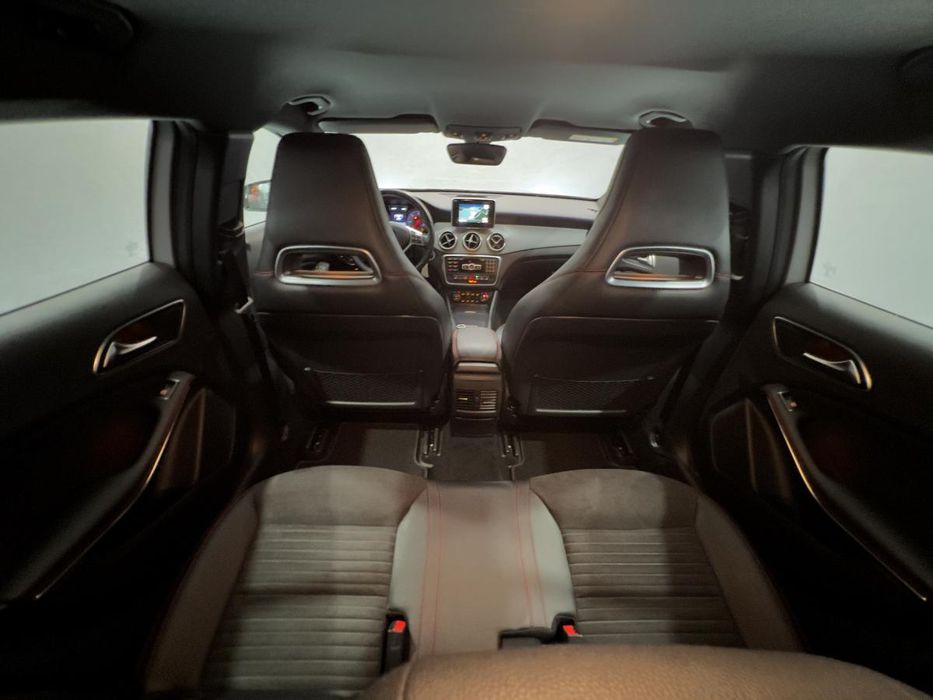 Mercedes-Benz GLA 200 CDi AMG Line