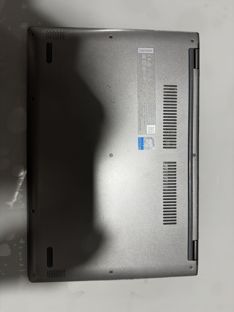 Portátil Lenovo Yoga 530