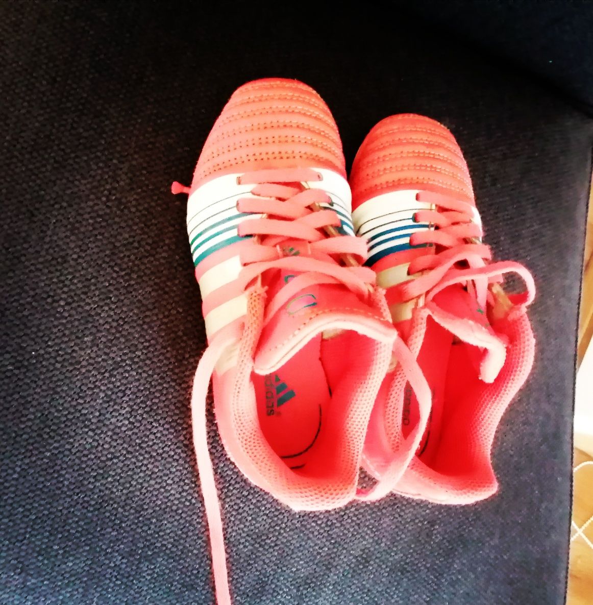 Buty piłkarskie Korki Adidas 28