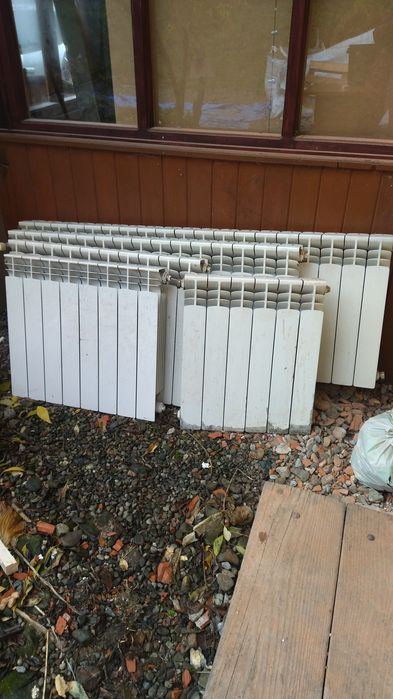 Grzejniki z demontażu różne wielkości