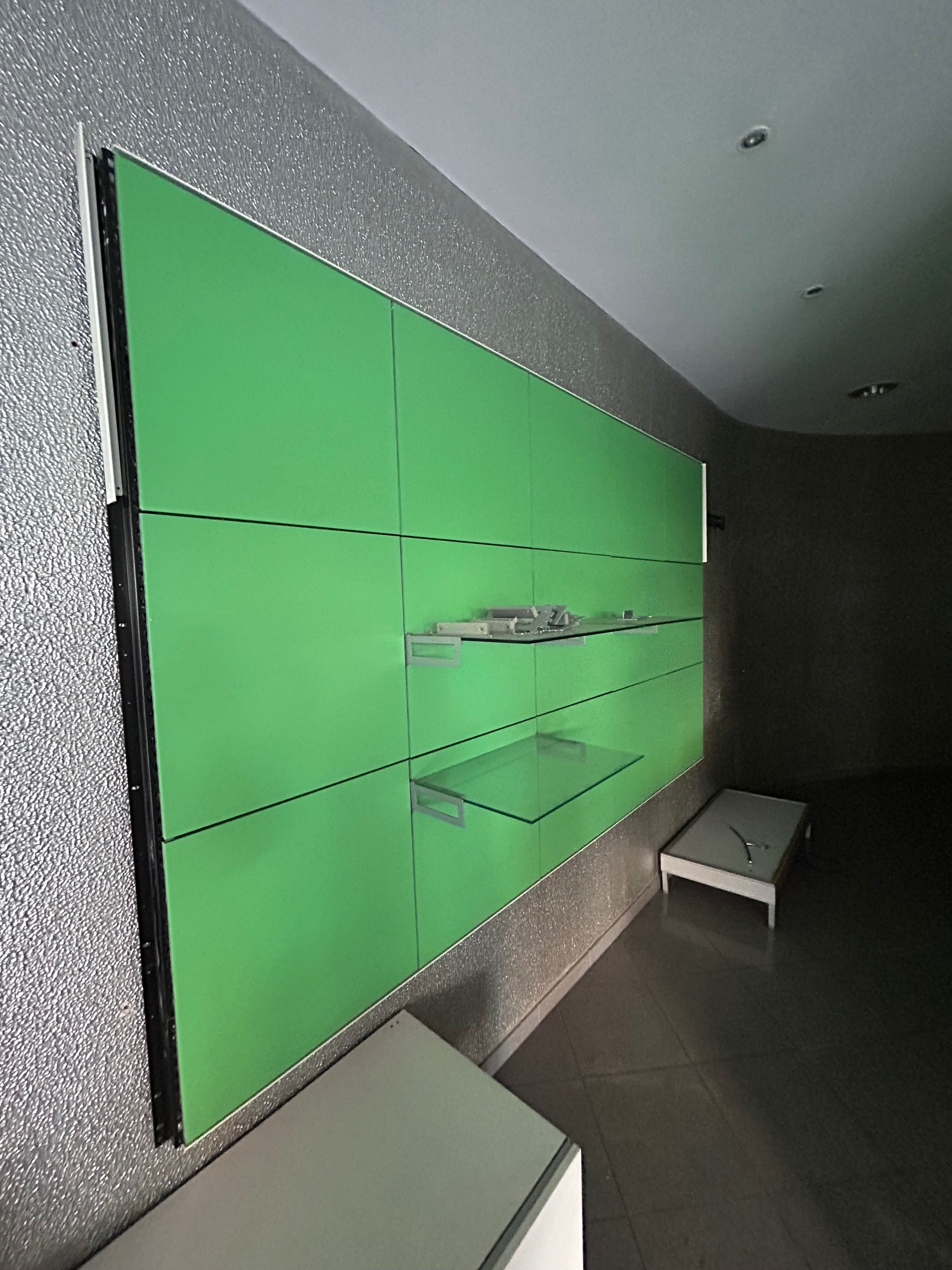 Estantes e prateleiras modulares