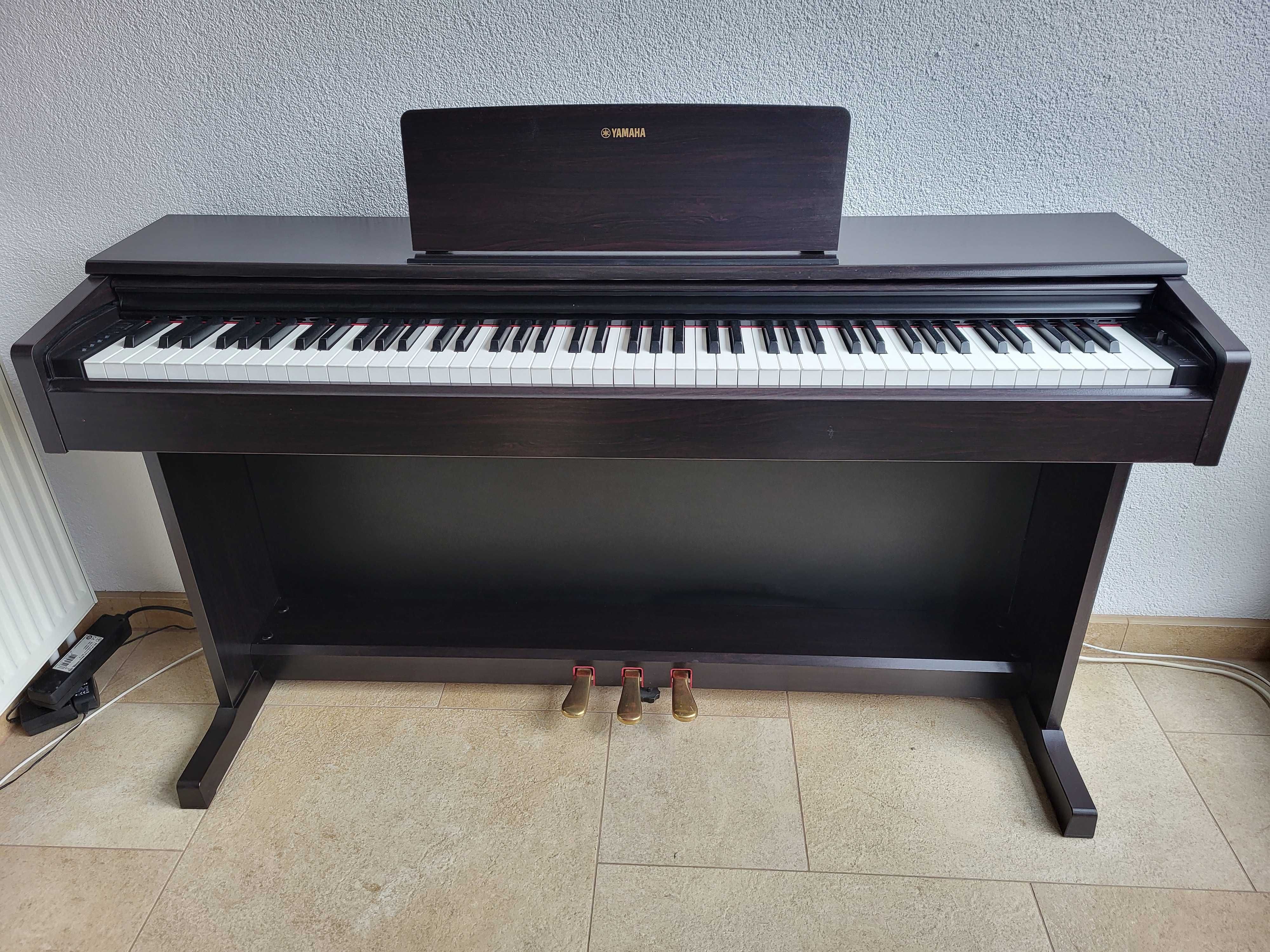 Pianino elektryczne Yamaha Arius YDP-144