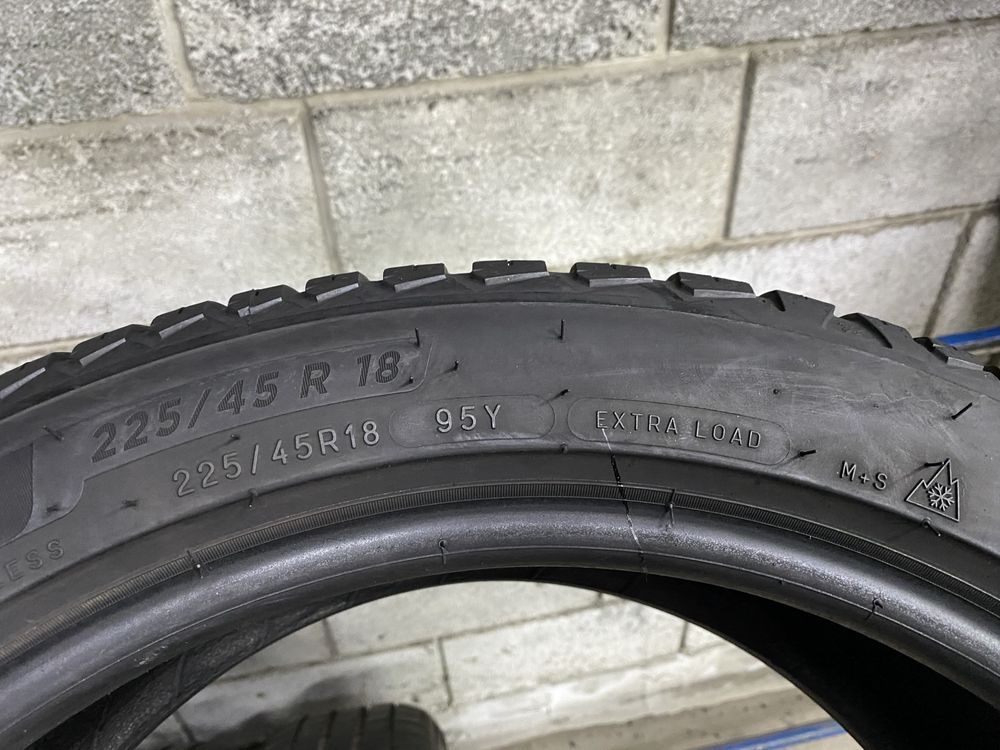 Всесезонні шини 225/45 R18 (95Y) MICHELIN