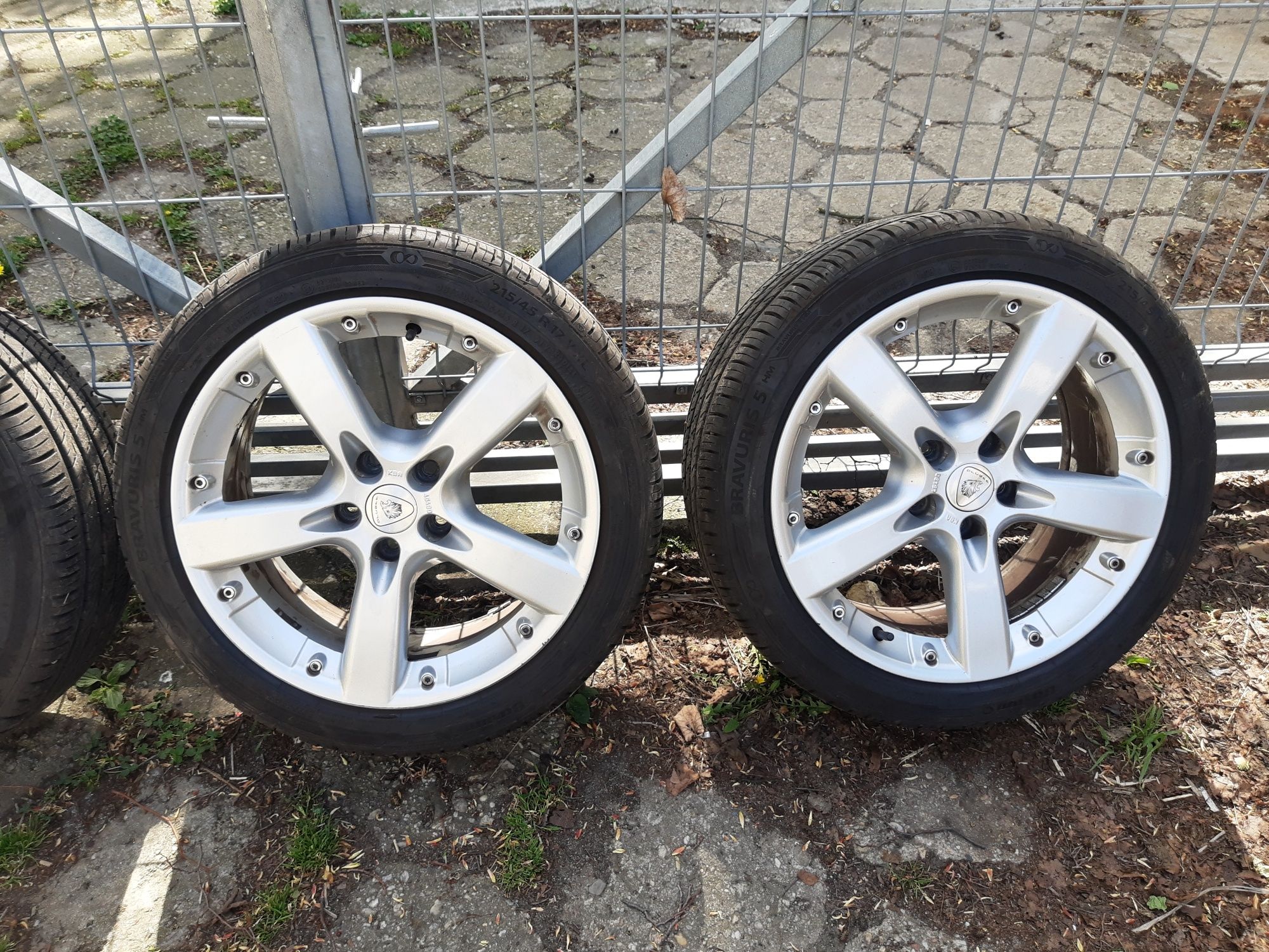 Alu Ford Mondeo MK4 Focus 5x108 215/45/17 Barum jak nowe !