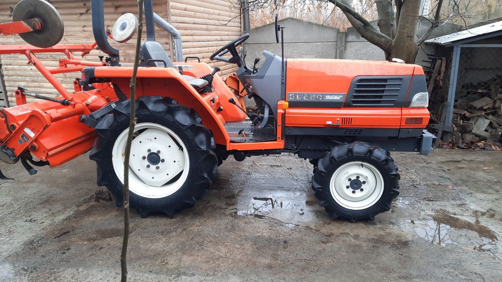 Трактор японський KUBOTA GL-220 . Ідеальний стан. СВІЖОПРИВЕЗЕНИЙ.