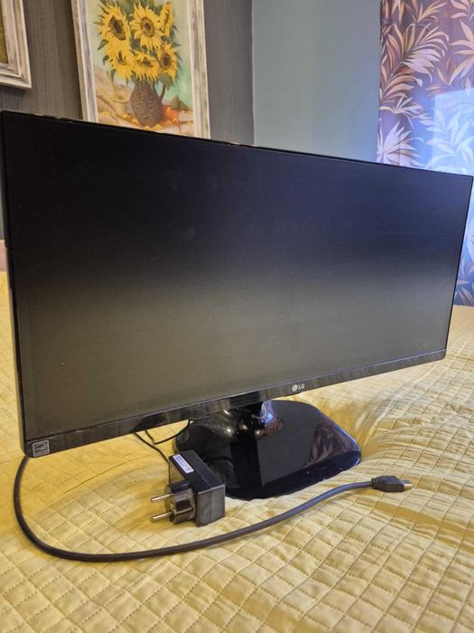 Monitor Lg25um57