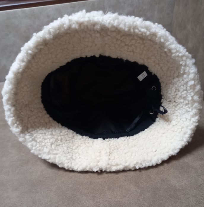 Молодіжна панама Тедді