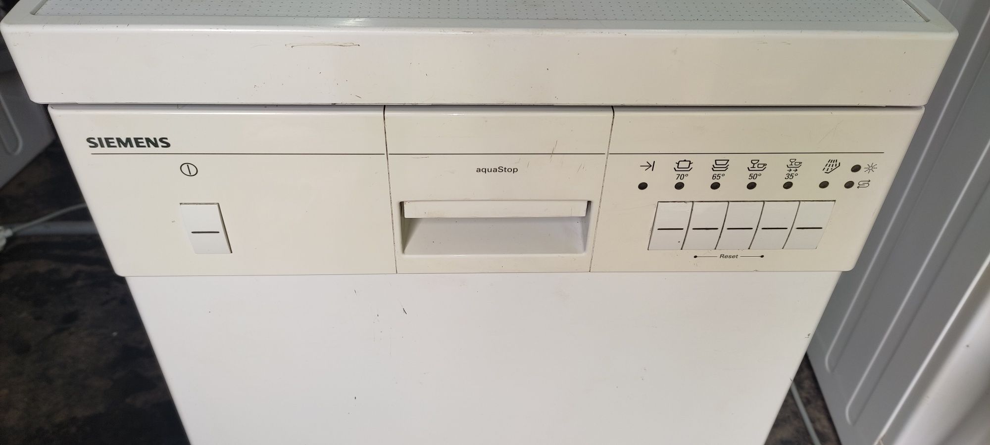 Посудомийна машина Siemens 45см