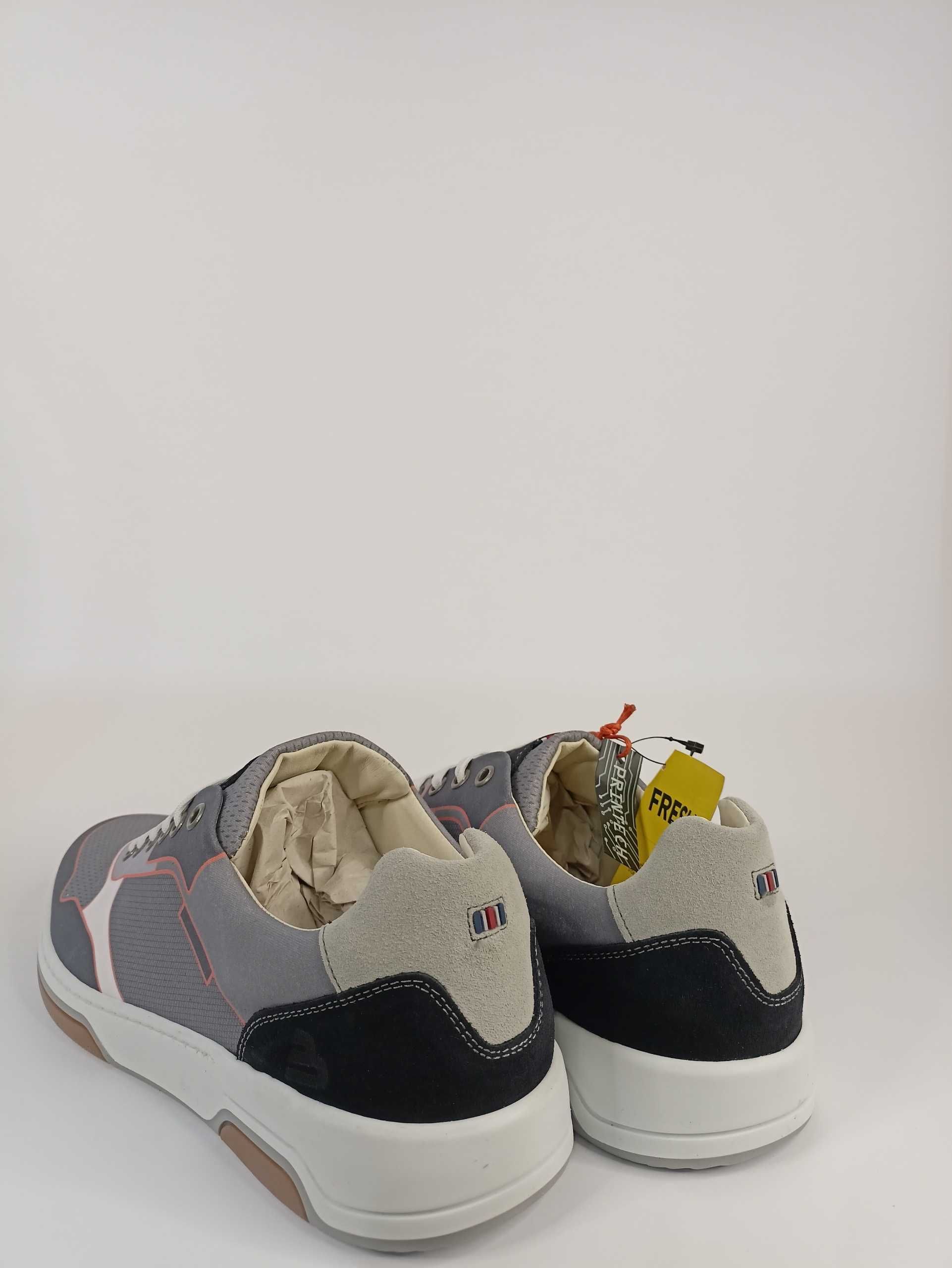 Bullboxer Buty sneakersy męskie sportowe r. 42