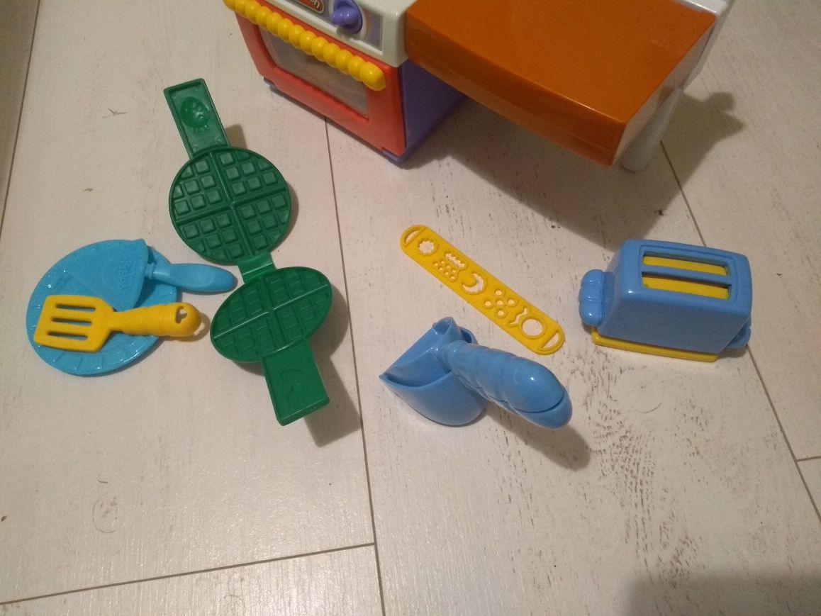 Zestaw Play doh kuchnia z piekarnikiem