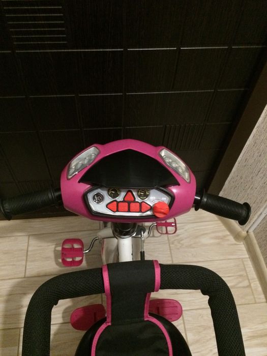 Детский Трёхколёсный велосипед с родительской ручкой