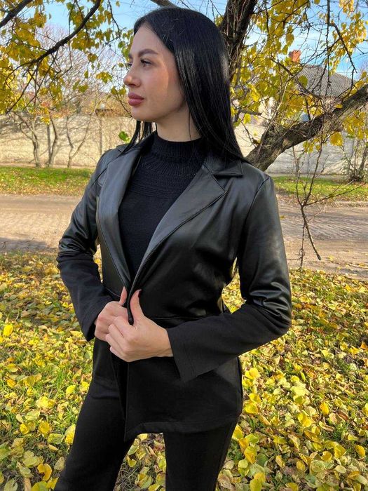 Жіночий чорний костюм Туреччина люксякість