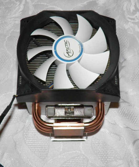 Кулер Arctic Freezer 13 кріплення AMD