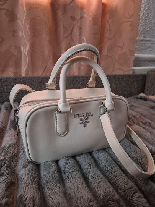 Нереально гарна сумка Prada