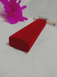 Червона коробочка шкатулка для браслета або ланцюжка