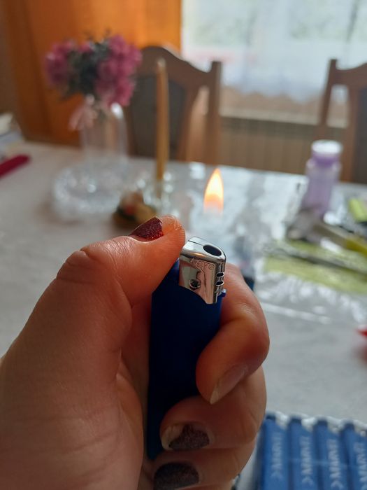 Запальнички, зажигалки кишенькові