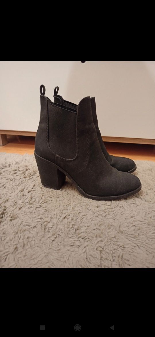 Botki damskie czarne