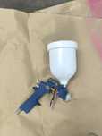 Pistolet lakierniczy 1.8