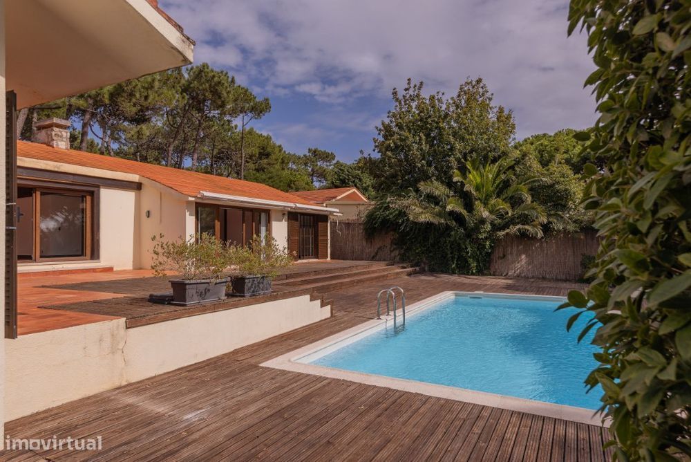 Moradia T3 para arrendamento na Quinta da Marinha