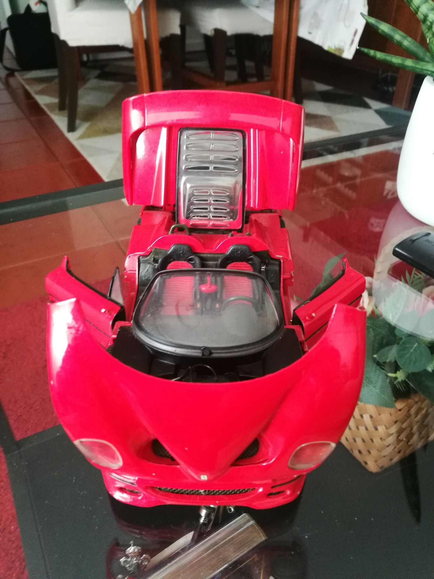 Ferrari F50 modelo in