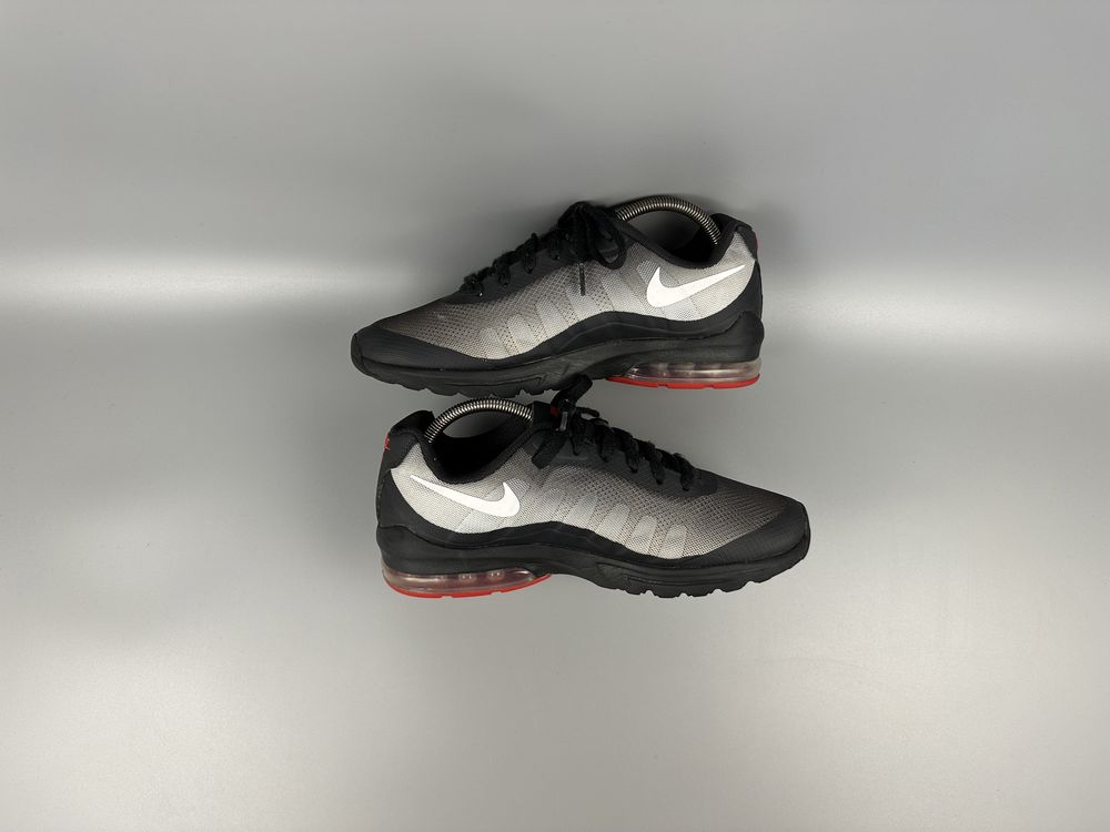 Размер 42.5 27 см Кроссовки Nike Air Max Invigor Оригинал